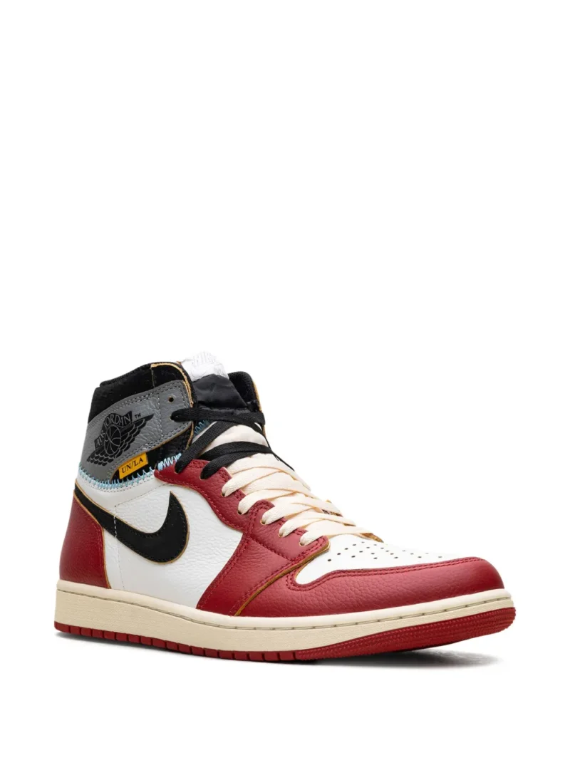 25379170_58417640_2000